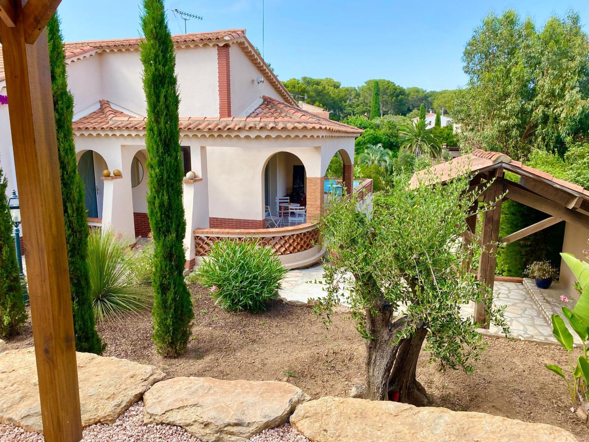 Villa A 2 Min A Pied Des Plages - Saint Aygulf